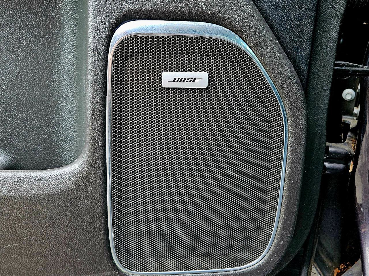 Used 2015 GMC Sierra 1500 SLT w/ SLT Crew Cab Value Package image 9