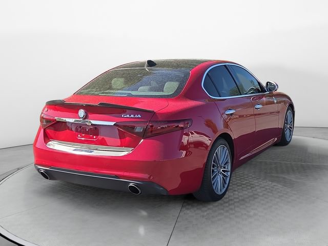 Used 2017 Alfa Romeo Giulia Ti w/ TI Lusso Light Wood Package RWD image 5
