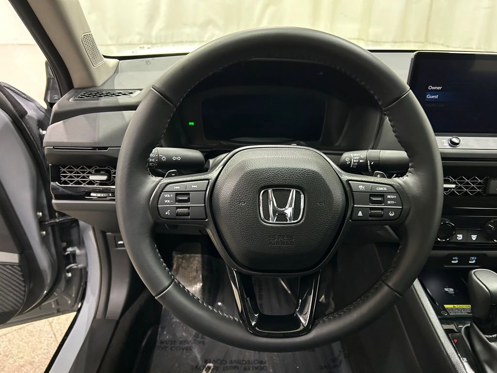 Used 2025 Honda Accord EX-L image 16