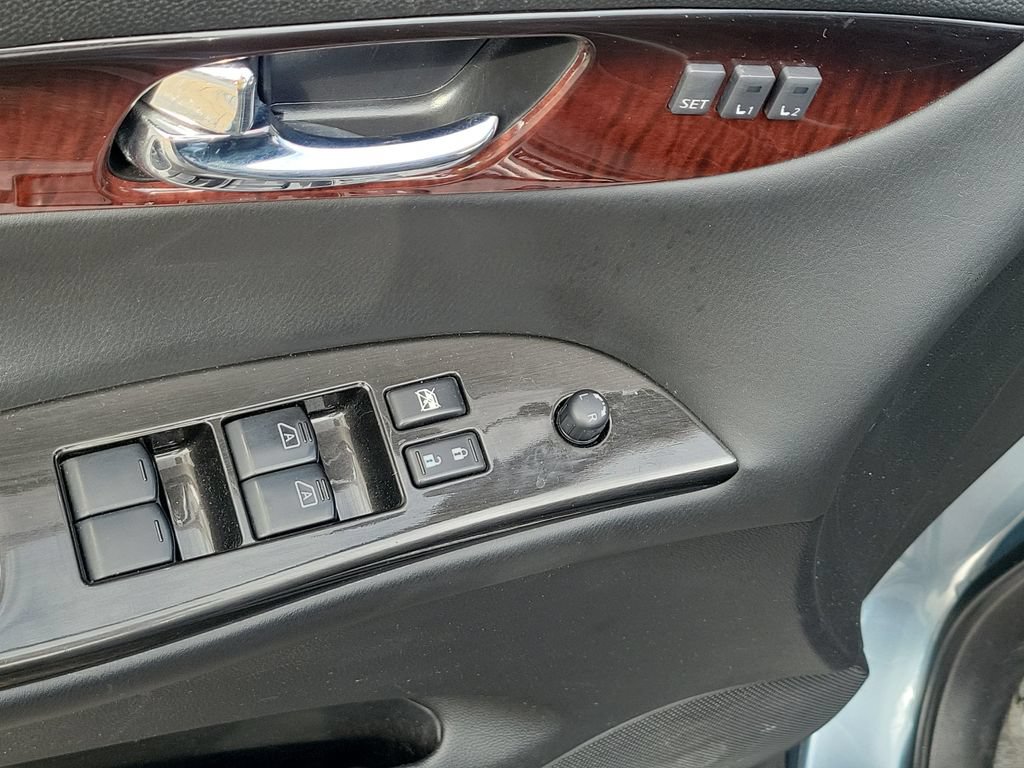 Used 2016 INFINITI QX50 AWD w/ Premium Plus Package image 21
