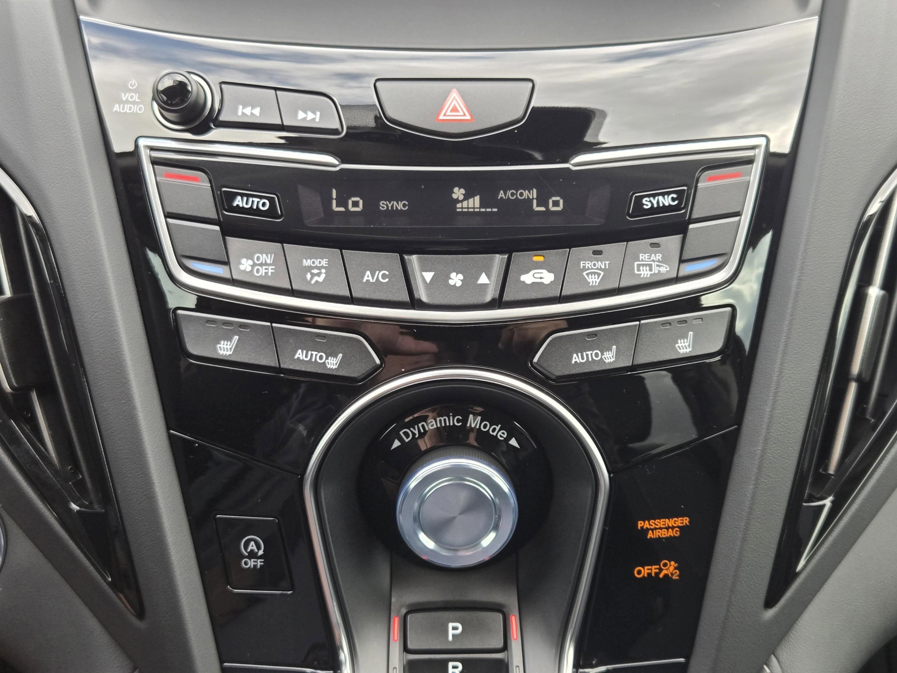 Certified 2025 Acura RDX w/ Technology Package image 11