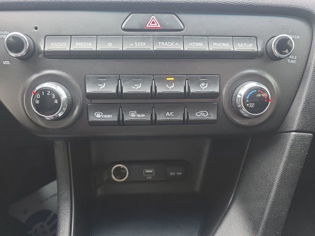 Used 2020 Kia Sportage LX image 26