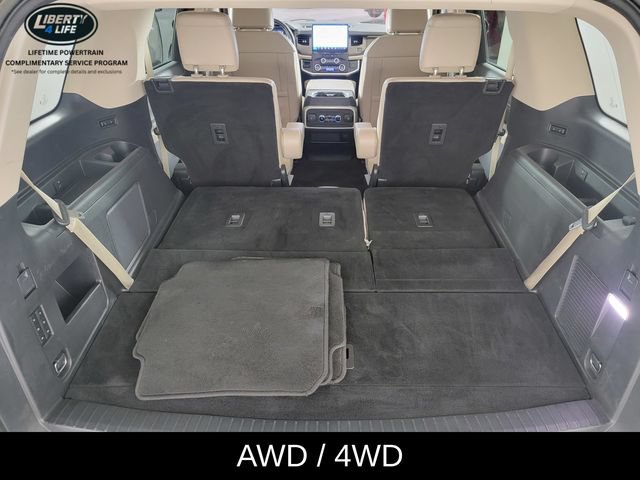 Used 2024 Ford Expedition Limited AWD/4WD image 16
