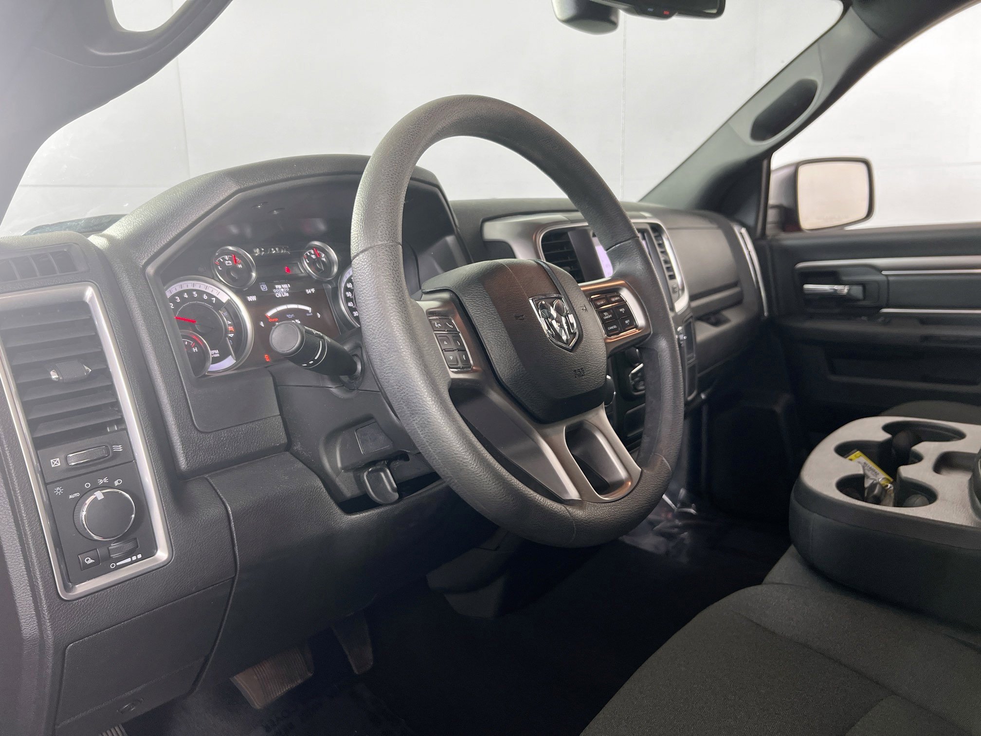 Used 2022 RAM 1500 Classic Warlock w/ Electronics Group image 9