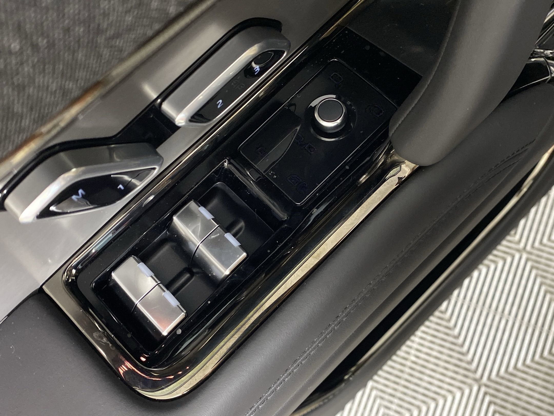 New 2025 Land Rover Range Rover Sport Dynamic SE image 10