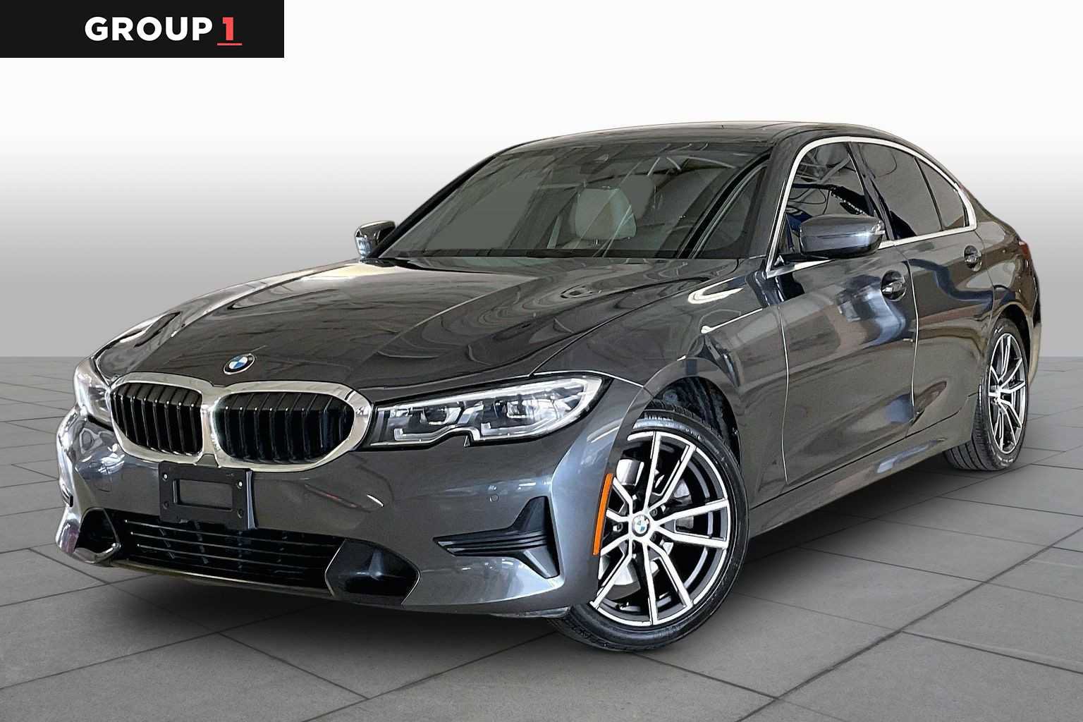 Used 2022 BMW 330i Sedan w/ Convenience Package RWD image 1