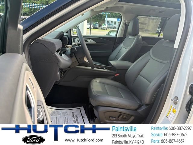 New 2026 Ford Explorer Active w/ Active Comfort Package AWD/4WD image 10