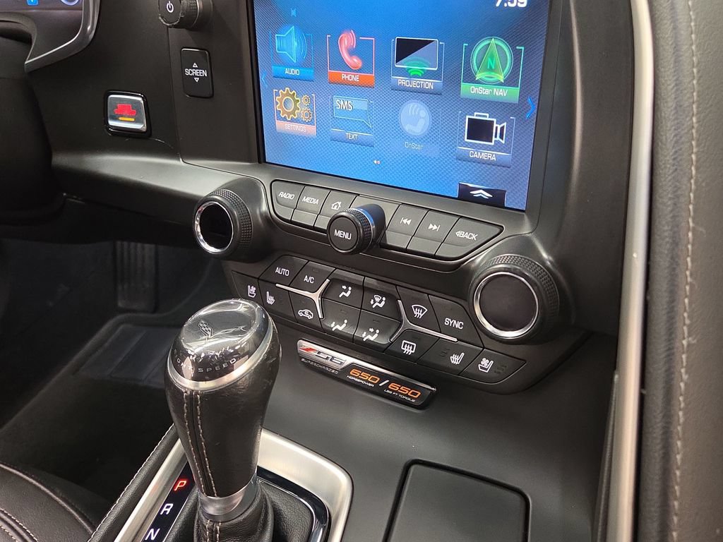 Used 2019 Chevrolet Corvette Z06 RWD image 14