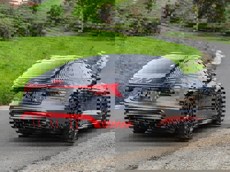 Used 2023 Audi RS e-tron GT image 7