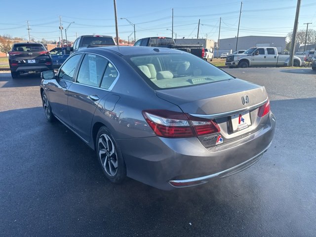Used 2017 Honda Accord EX image 6