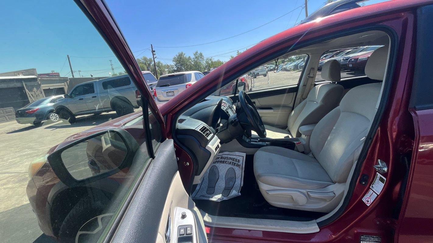 Used 2015 Subaru Crosstrek 2.0i Premium w/ Moonroof Package AWD/4WD image 19