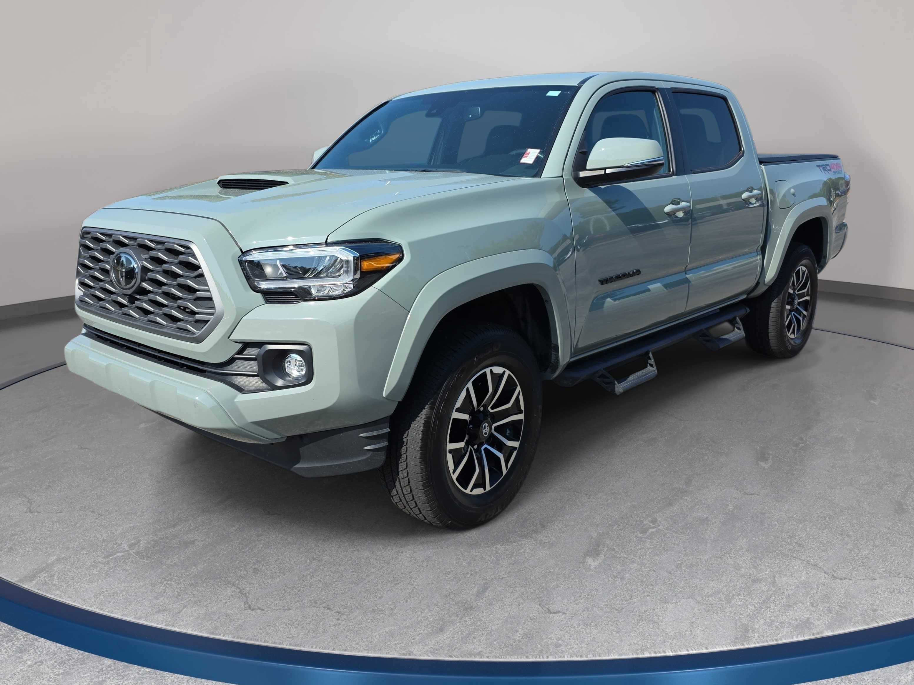 Used 2023 Toyota Tacoma TRD Sport w/ TRD Premium Sport Package AWD/4WD image 1