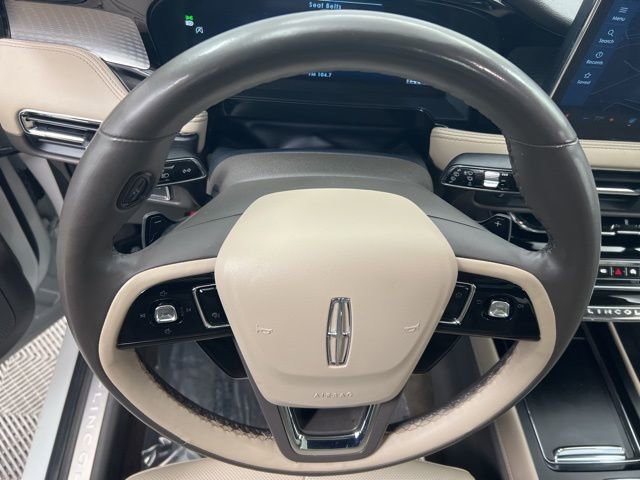 Used 2023 Lincoln Corsair AWD w/ Equipment Group 101A image 21