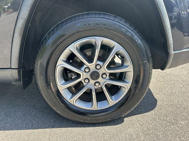 Used 2016 Jeep Grand Cherokee Limited image 24