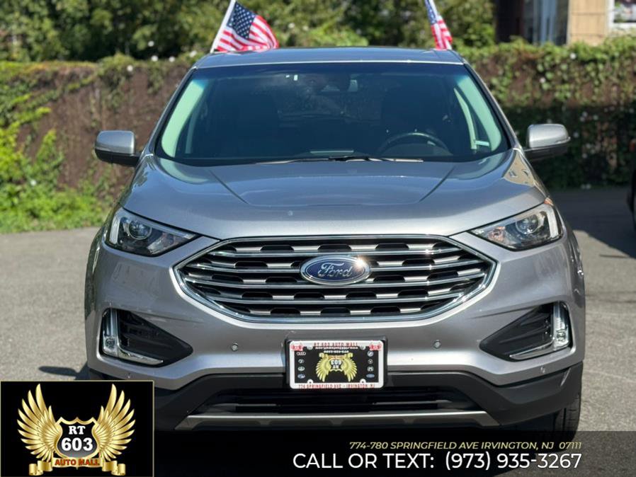 Used 2023 Ford Edge Titanium image 3
