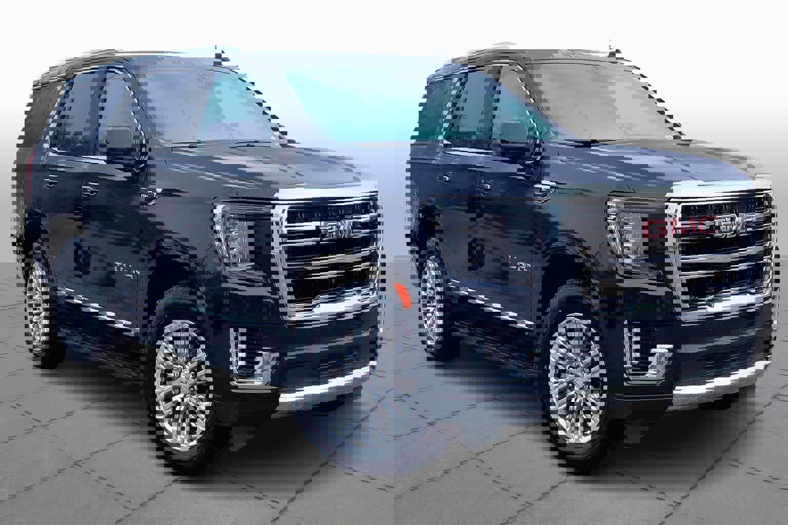 Used 2024 GMC Yukon SLT image 3