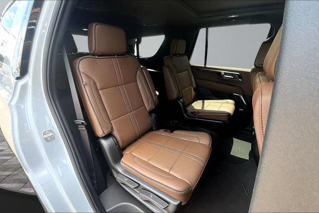 New 2026 Chevrolet Tahoe High Country AWD/4WD image 12
