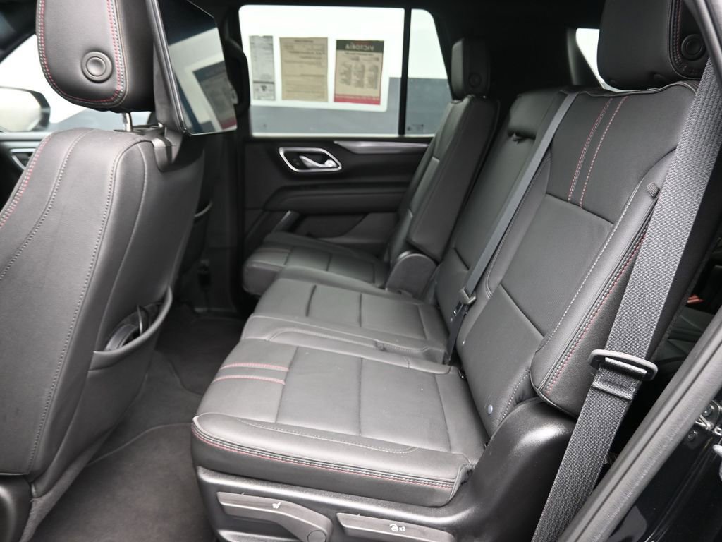 Used 2024 Chevrolet Tahoe RST w/ Luxury Package image 12