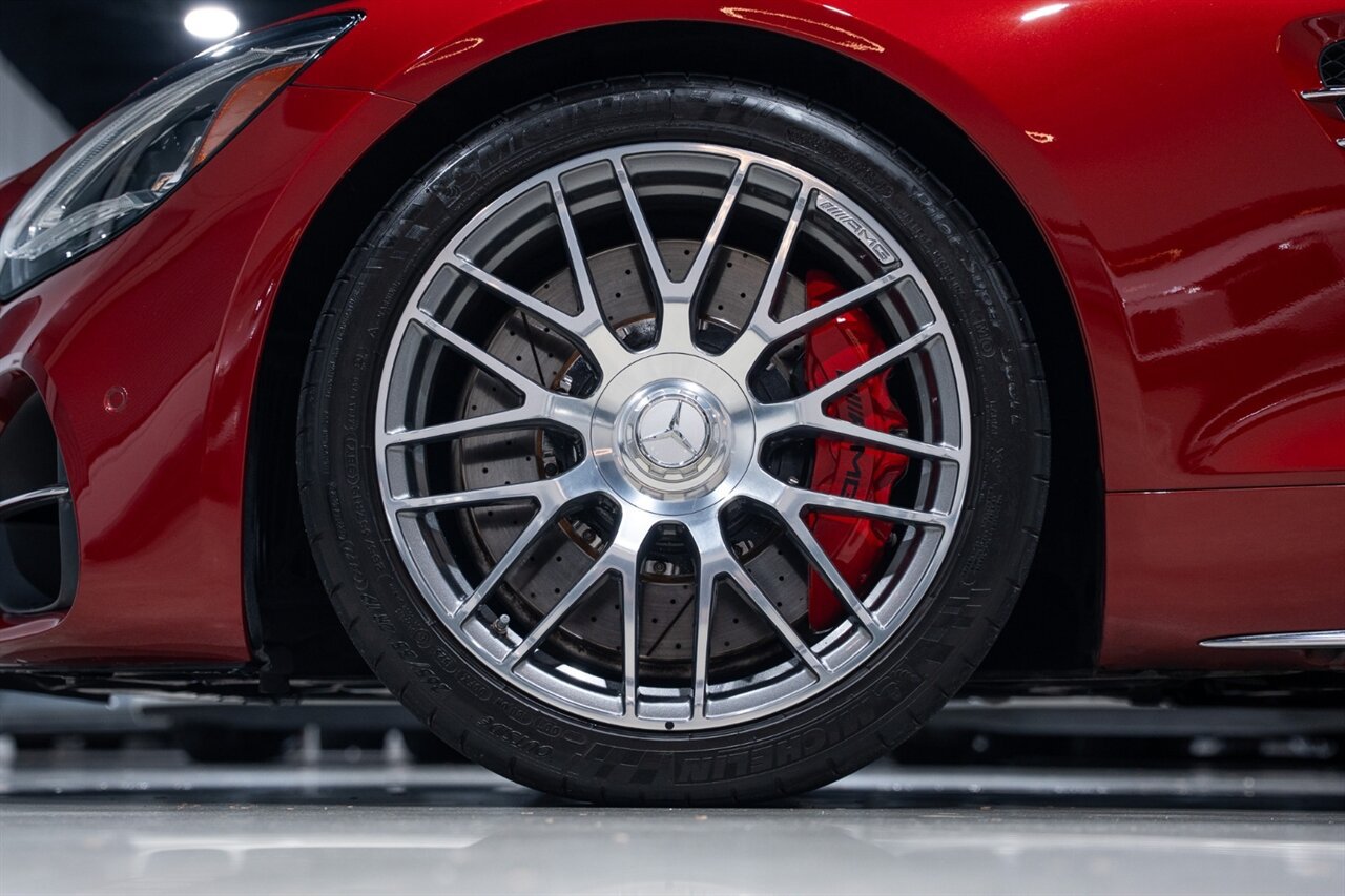 Used 2020 Mercedes-Benz AMG GT C image 12