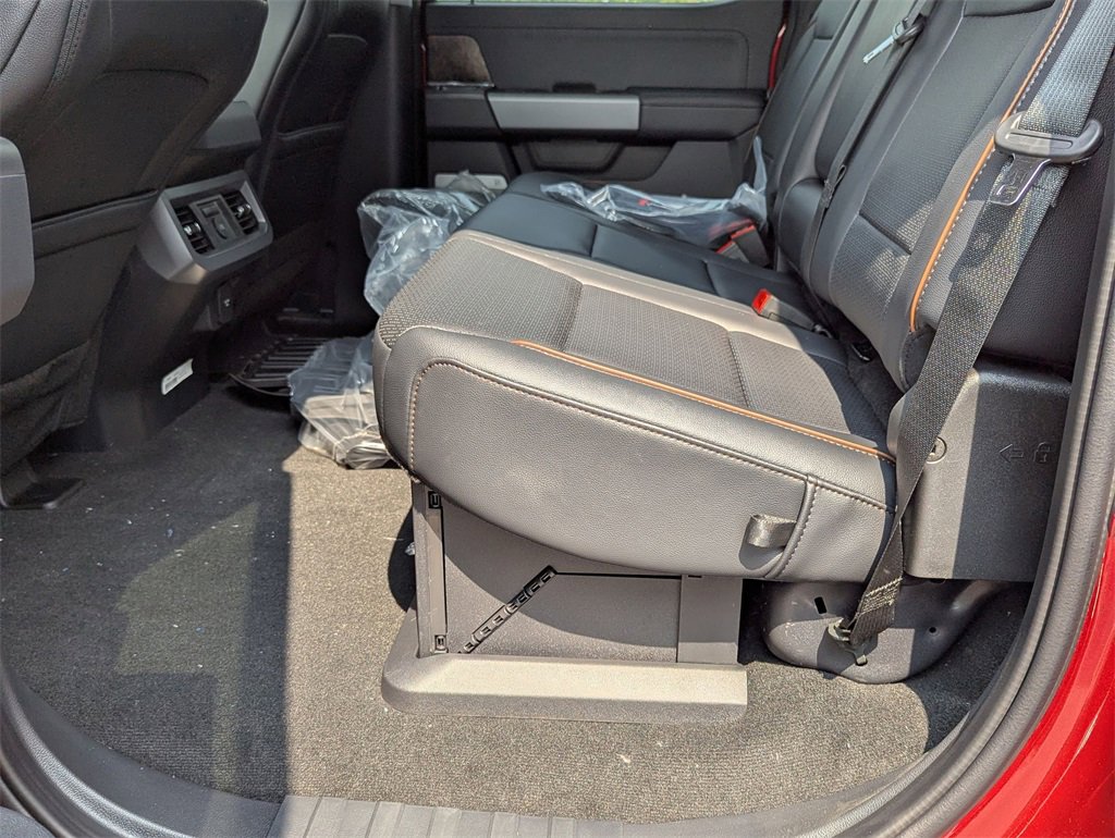 New 2025 Ford F350 Lariat w/ Lariat Ultimate Package image 14