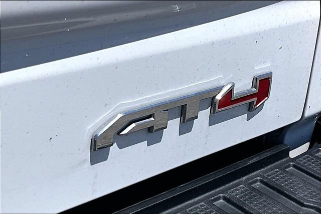 Used 2022 GMC Sierra 1500 AT4 w/ AT4 Premium Package AWD/4WD image 31
