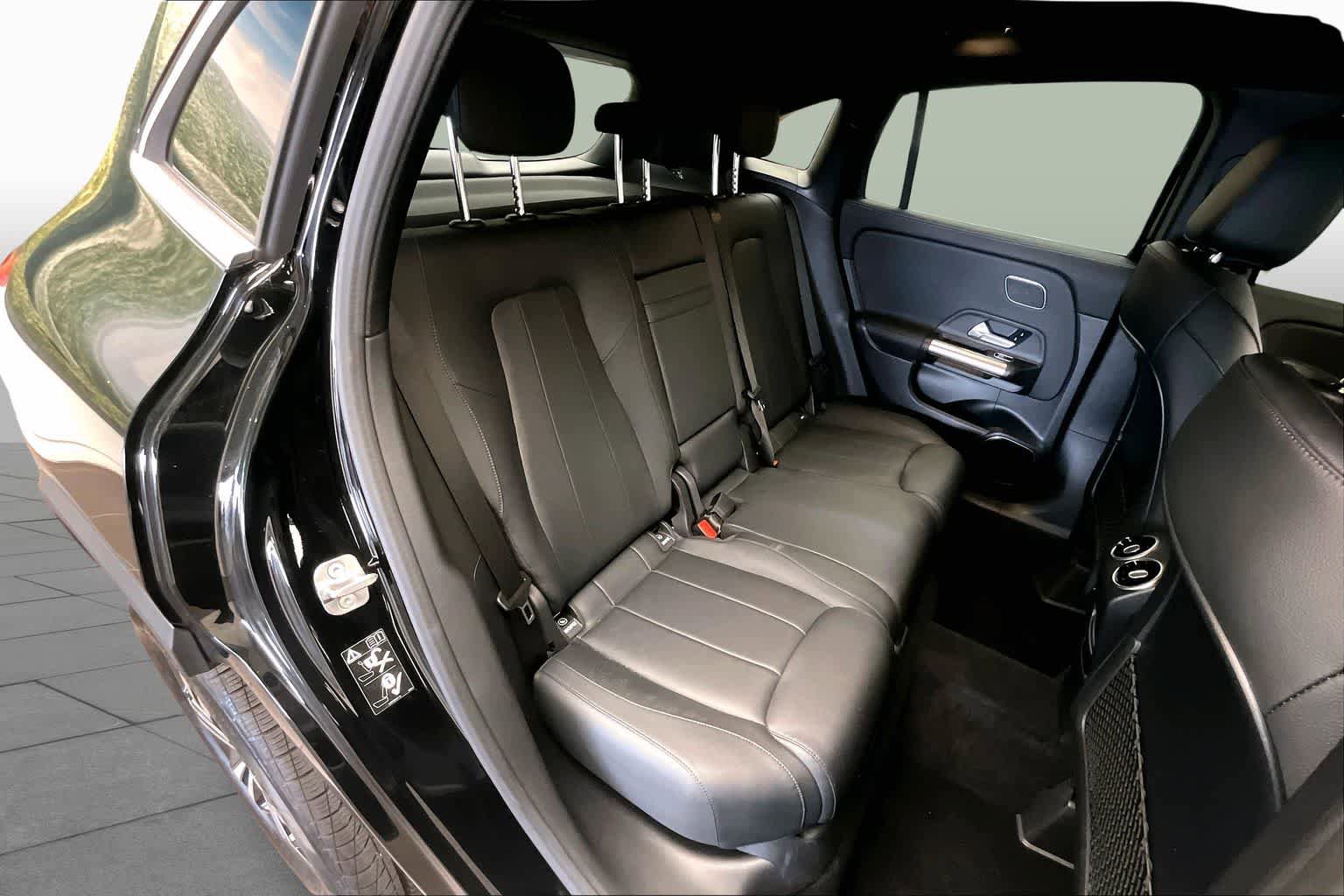 Used 2025 Mercedes-Benz GLA 250 image 19