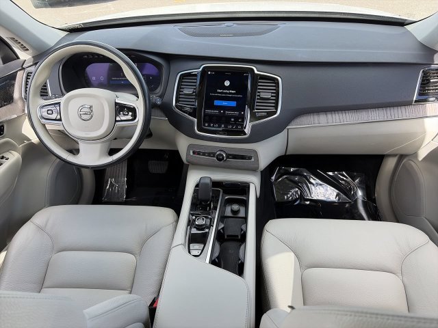 Used 2023 Volvo XC90 B6 Plus w/ Protection Package Premier AWD/4WD image 15