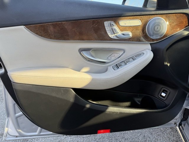 Used 2016 Mercedes-Benz C 300 Sedan w/ Multimedia Package image 10