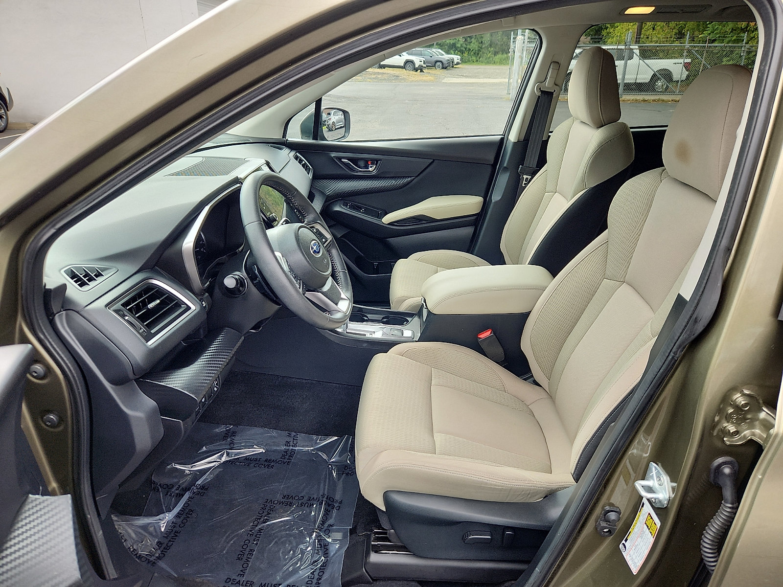 Certified 2023 Subaru Ascent Premium w/ Convenience Package AWD/4WD image 16