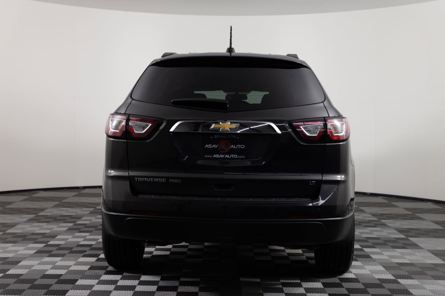 Used 2017 Chevrolet Traverse LT image 6