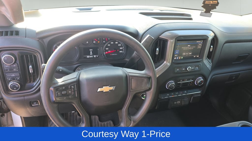 Used 2023 Chevrolet Silverado 1500 Custom AWD/4WD image 12