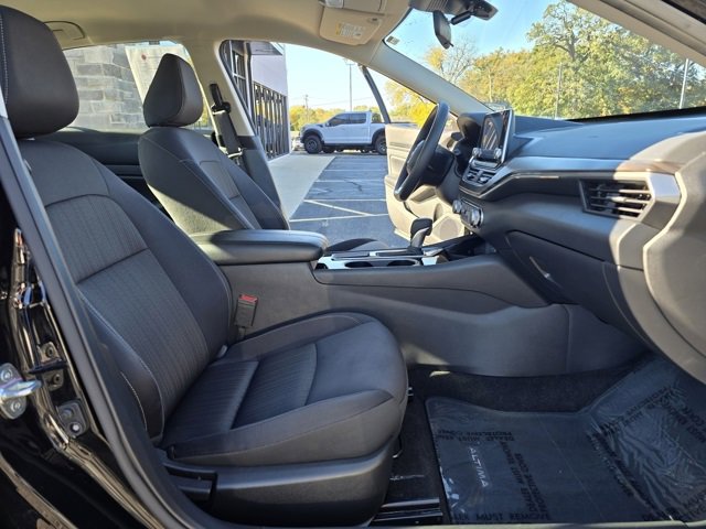 Used 2024 Nissan Altima 2.5 SV image 28