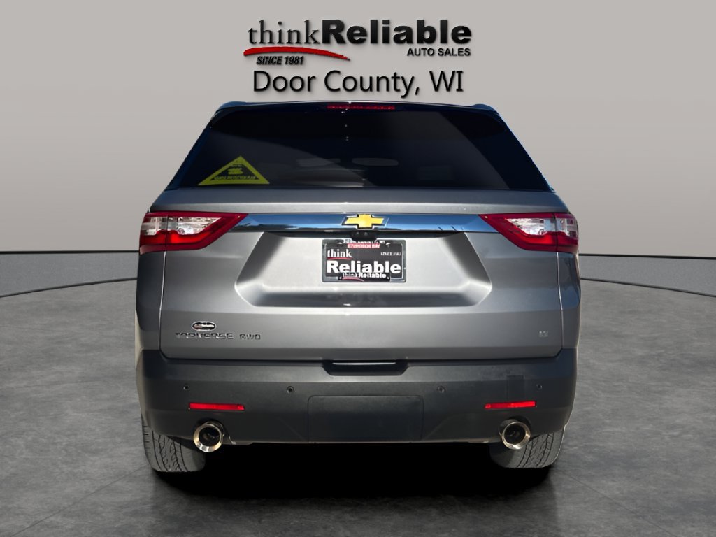 Used 2020 Chevrolet Traverse LT w/ LT Premium Package AWD/4WD image 4