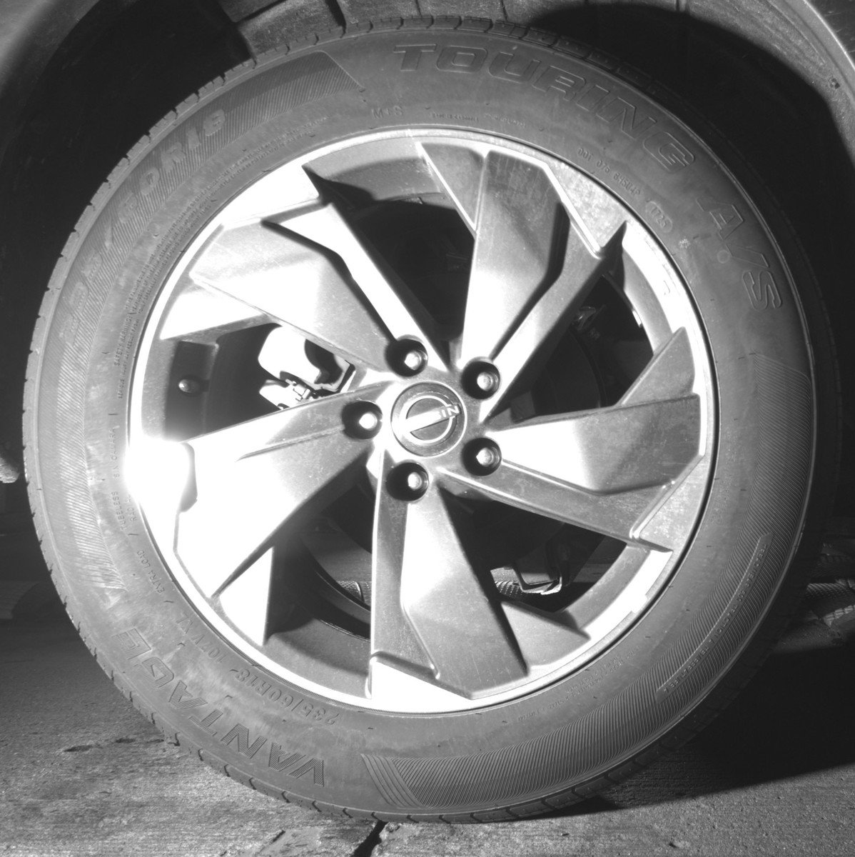 Used 2025 Nissan Rogue SV image 15