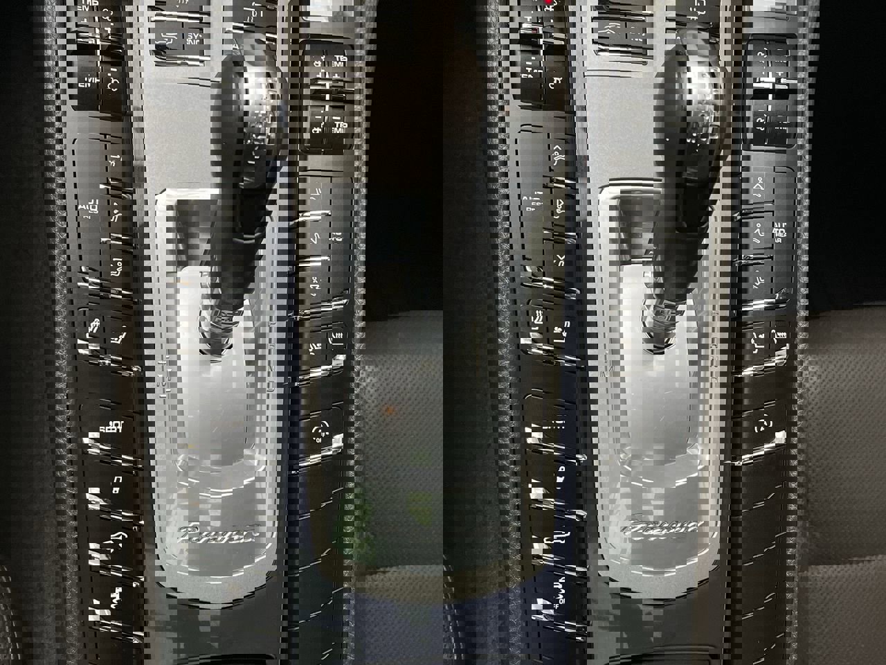 Used 2016 Porsche Panamera 4 Edition image 24