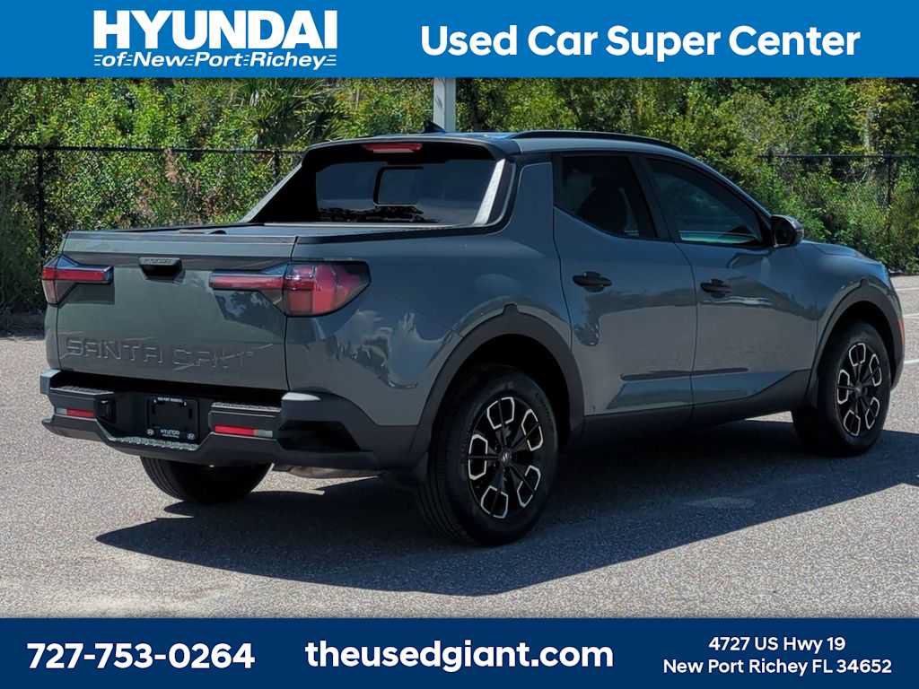 Certified 2022 Hyundai Santa Cruz SEL w/ Activity Package FWD image 5