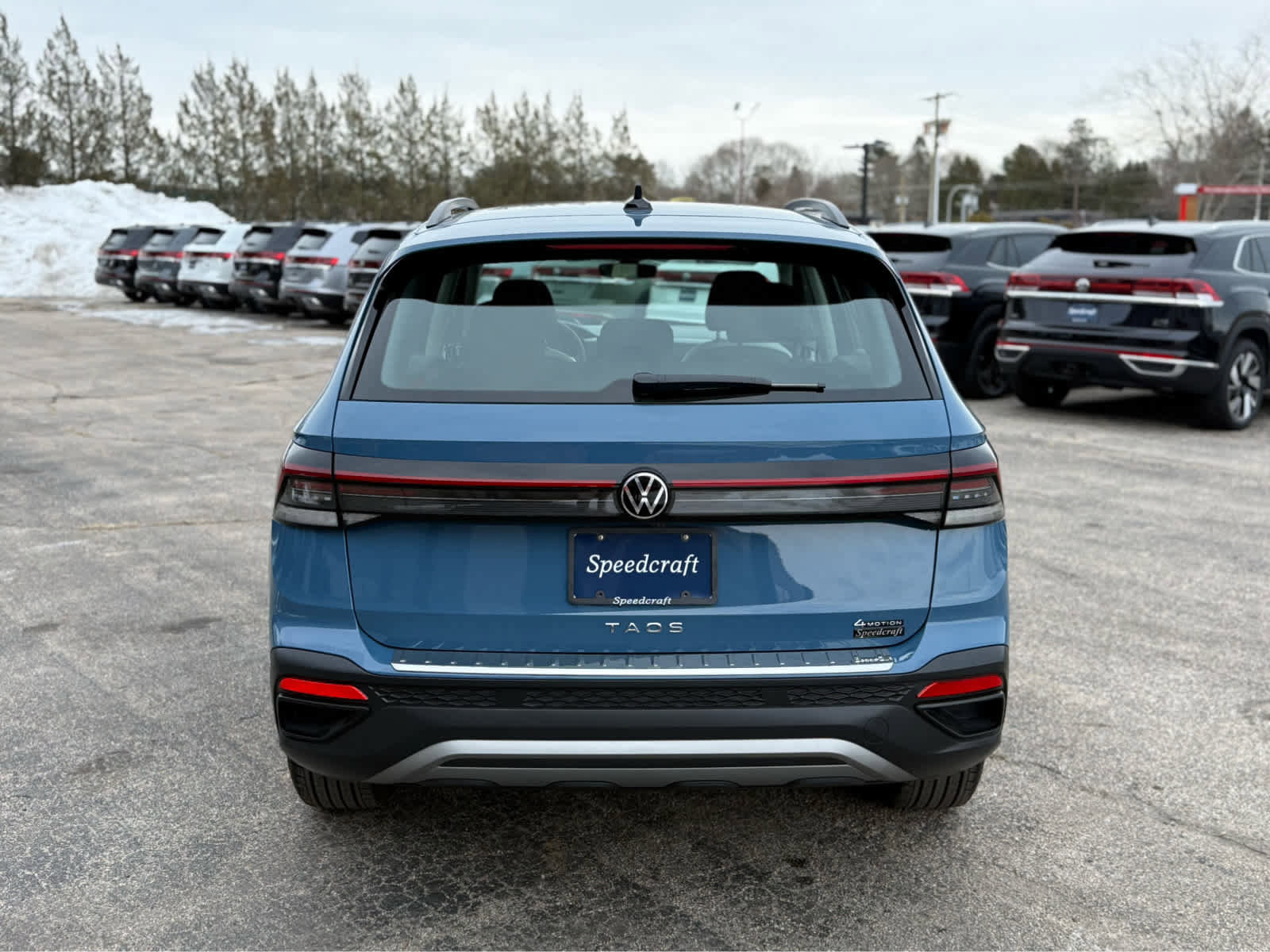 Used 2025 Volkswagen Taos S image 6