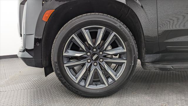 Used 2023 Cadillac Escalade Sport AWD/4WD image 32