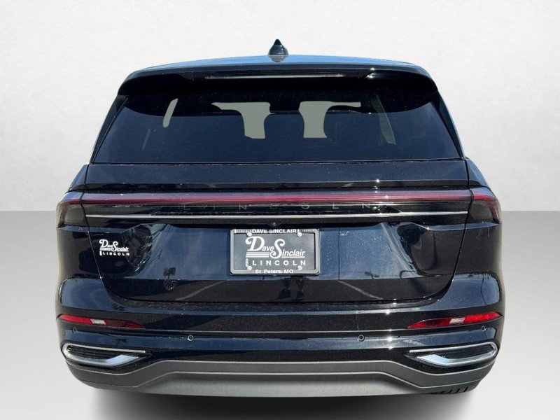 Certified 2024 Lincoln Nautilus Premier image 6
