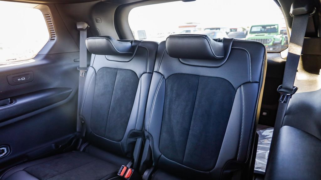 New 2025 Jeep Grand Cherokee L Altitude image 21