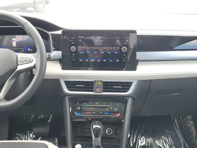 New 2026 Volkswagen Taos SE AWD/4WD image 24