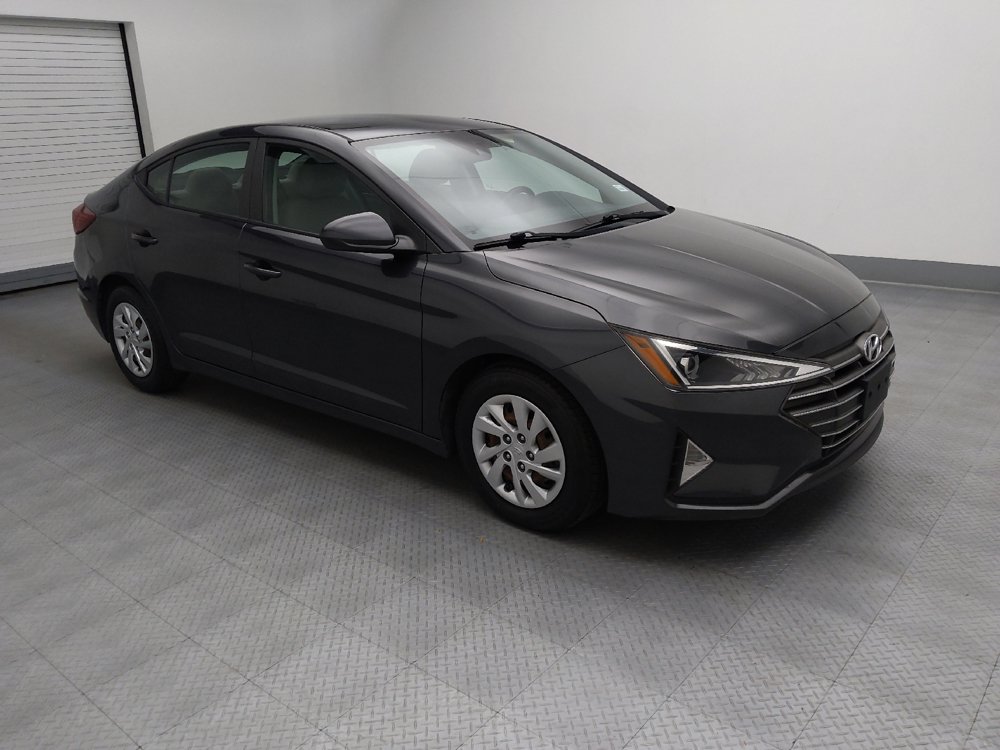 Used 2020 Hyundai Elantra SE FWD image 11