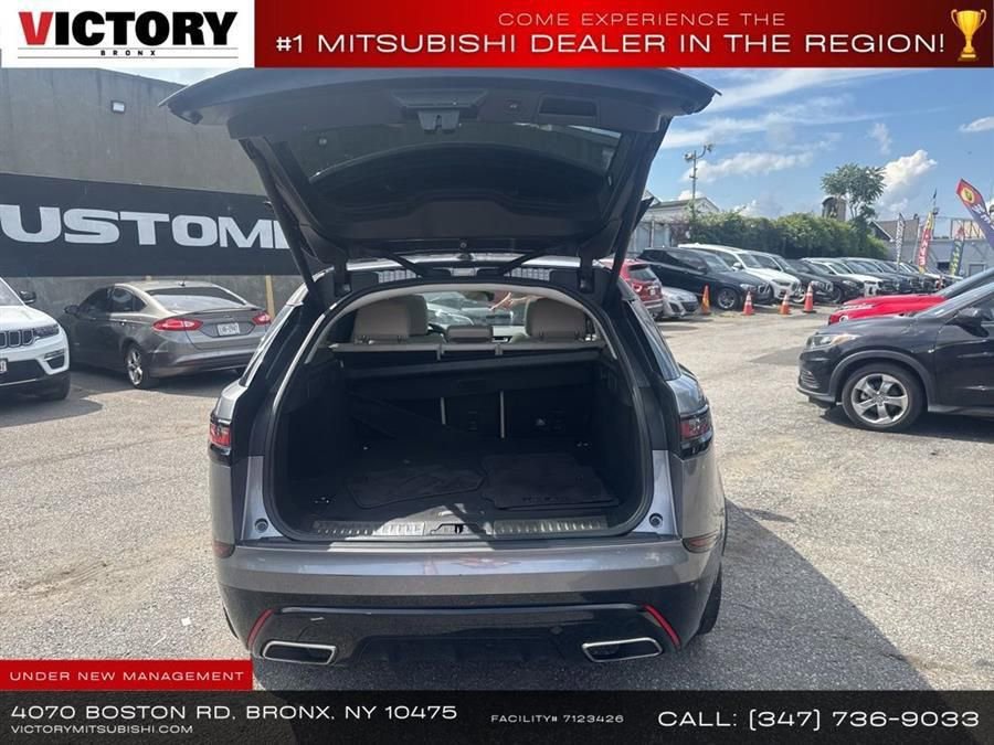 Used 2020 Land Rover Range Rover Velar R-Dynamic S AWD/4WD image 24