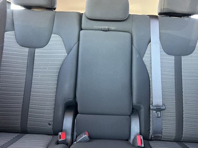 Used 2022 Kia Sorento LX image 25