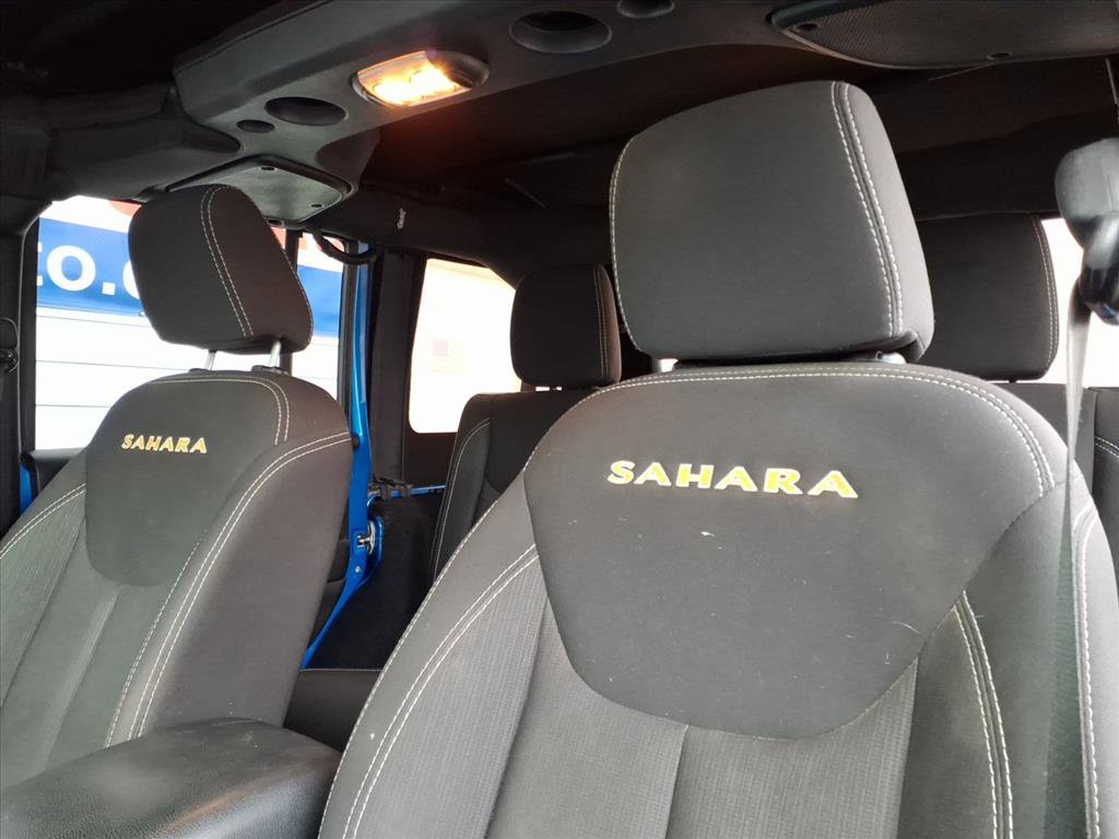 Used 2015 Jeep Wrangler Unlimited Sahara w/ Connectivity Group image 8