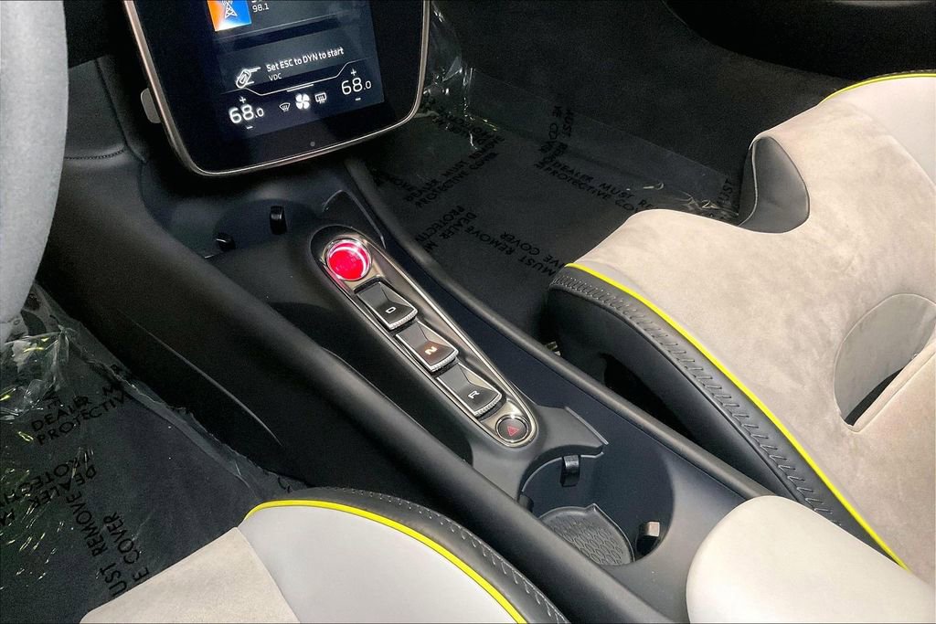 Used 2023 McLaren Artura image 12