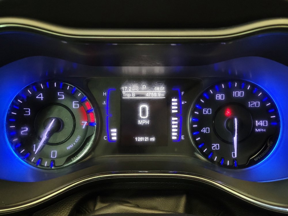 Used 2015 Chrysler 200 S image 23