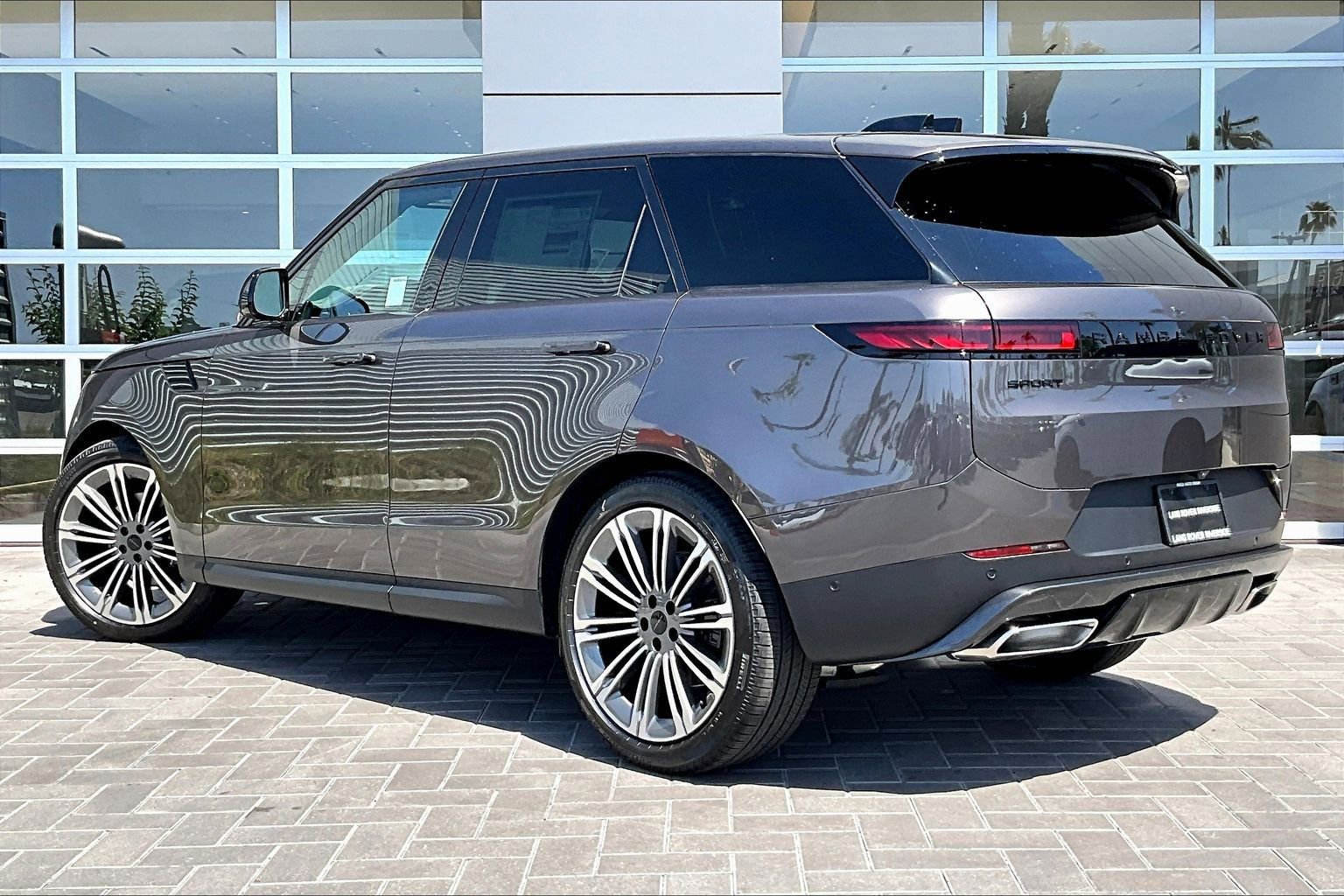 New 2026 Land Rover Range Rover Sport SE image 3