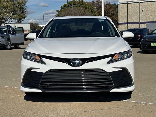 Used 2023 Toyota Camry LE image 6