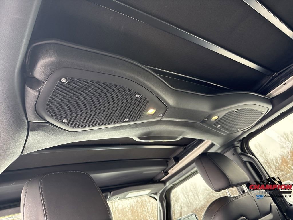 Used 2024 Jeep Wrangler High Altitude image 27